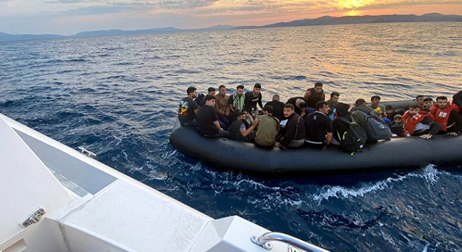 Kuşadası nda 39 kaçak göçmen kurtarıldı