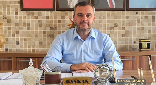 AK Parti Bucak ta Taşkın görevden ayrıldı