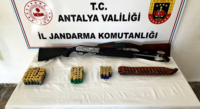 Antalya da 84 yıl hapisle aranan hükümlü yakalandı