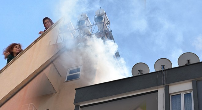 Antalya da baca yangını paniğe neden oldu