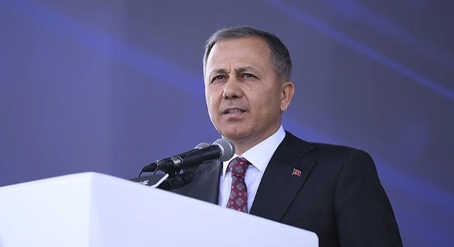 Bakan Yerlikaya: 27 ilde 1029 düzensiz göçmen yakalandı