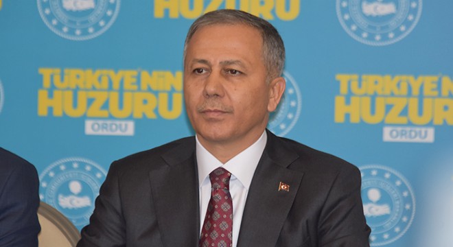 Bakan Yerlikaya: Gece- gündüz mücadelemizi sürdürüyoruz