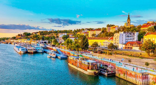 Belgrad da toplu taşıma ücretsiz oldu