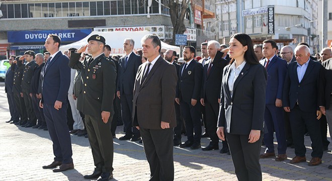 Bucak ta 18 Mart töreni