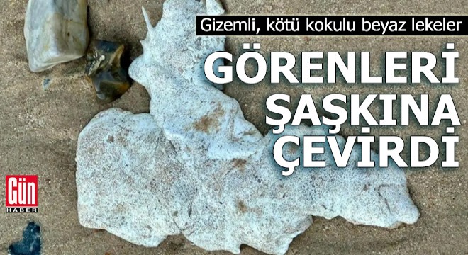 Gizemli, kötü kokulu beyaz lekeler görenleri şaşkına çevirdi