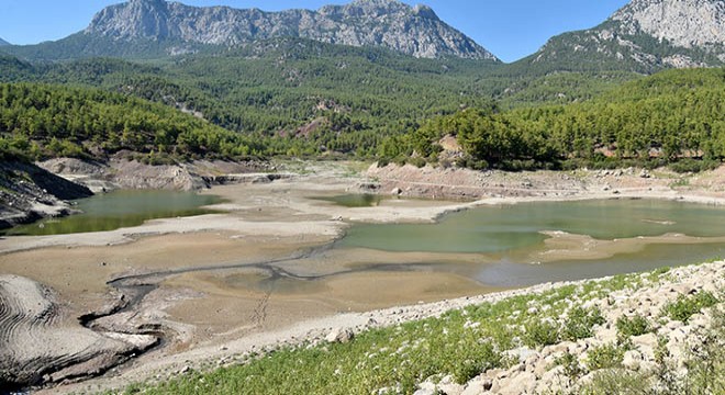 Kuraklıktan su seviyesi azalan Doyran Göleti nde  HES  tepkisi