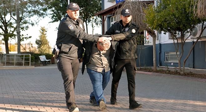 Kuyumcu soymak istedi, panik butonuyla polise yakalandı