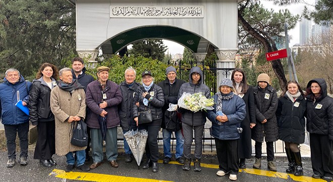 Safiye Ayla Targan mezarı başında anıldı