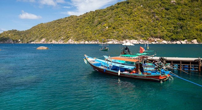 Tayland’da tekne yangını: İngiliz turist kayıp