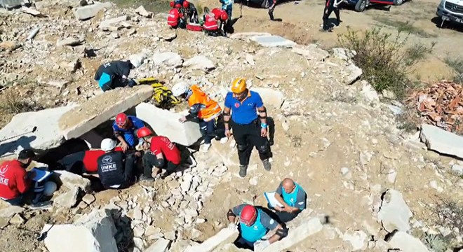 UMKE den kaza, heyelan ve deprem tatbikatları