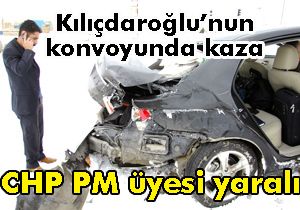 Kılıçdaroğlu nun konvoyunda kaza; CHP PM üyesi yaralandı
