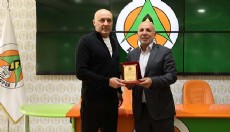 Alanyaspor'da Sami Uğurlu ile yollar ayrıldı