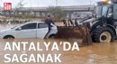 Antalya'da sağanak; yollarda mahsur kaldılar