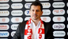 Antalyaspor'da Belözoğlu dönemi başladı