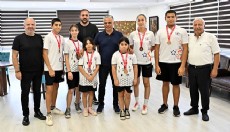 Muratpaşa’nın ‘Kızıl Fırtınası’ yeni şampiyonlar yetiştiriyor